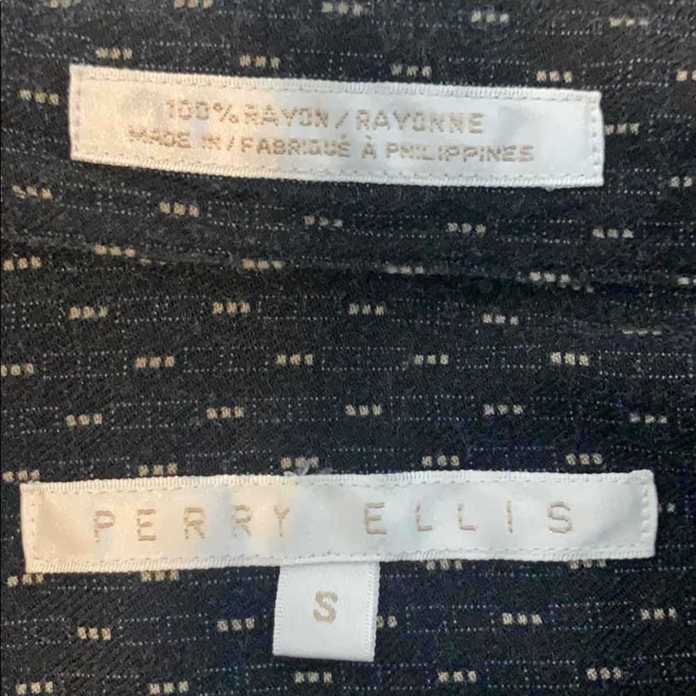 Perry Ellis Button Down Shirt - Picture 3 of 3